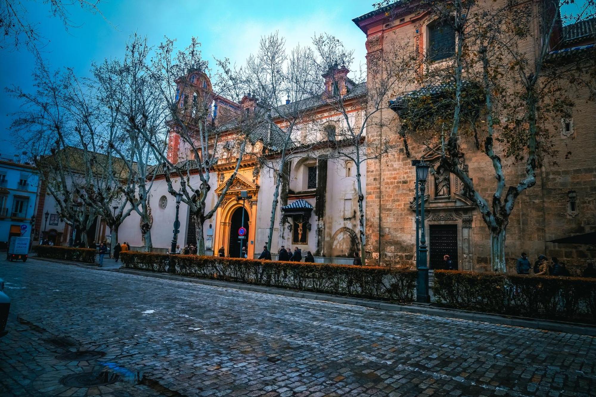 סביליה Apartamentos San Roque מראה חיצוני תמונה