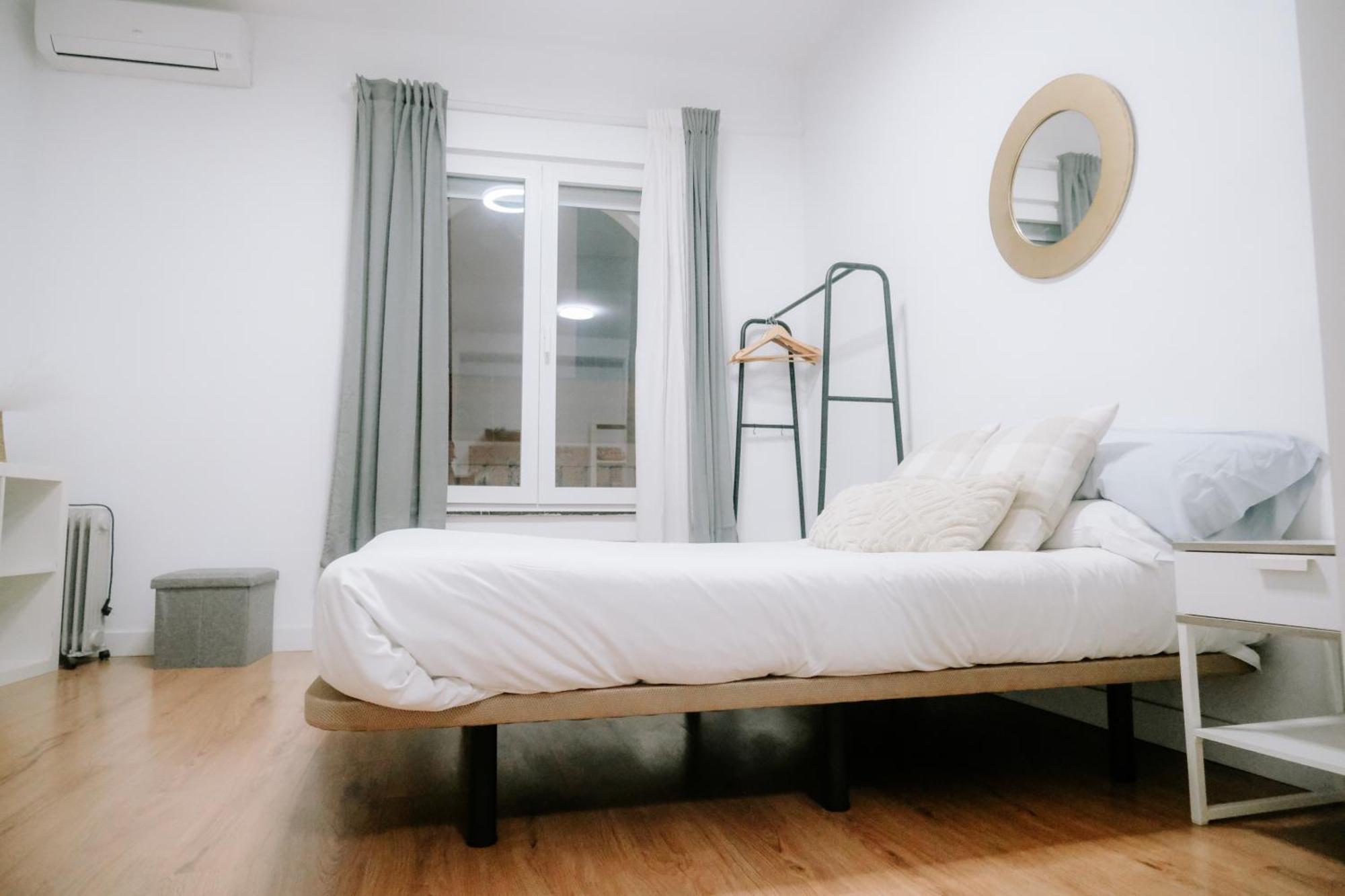 סביליה Apartamentos San Roque מראה חיצוני תמונה