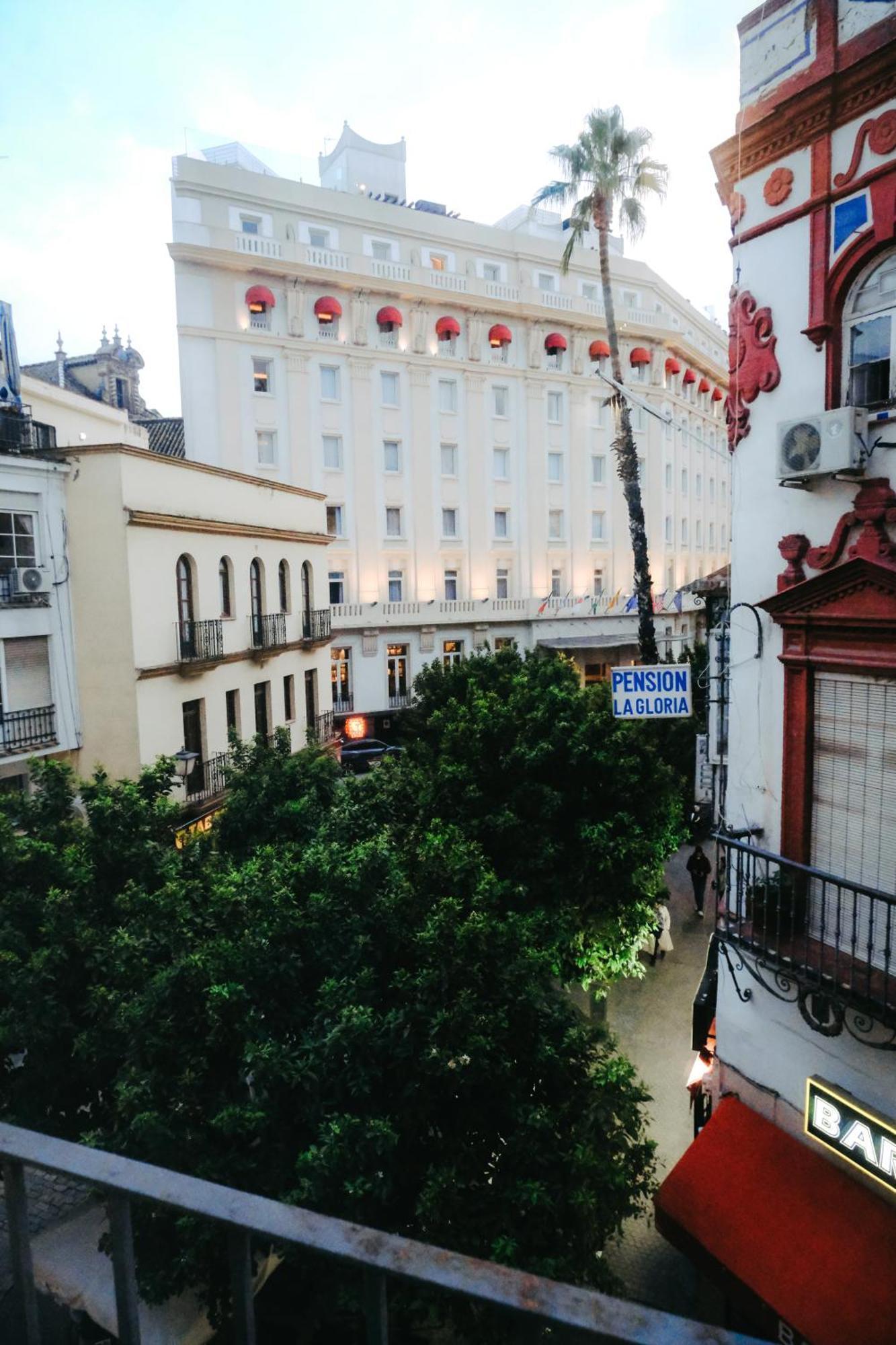 סביליה Apartamentos San Roque מראה חיצוני תמונה