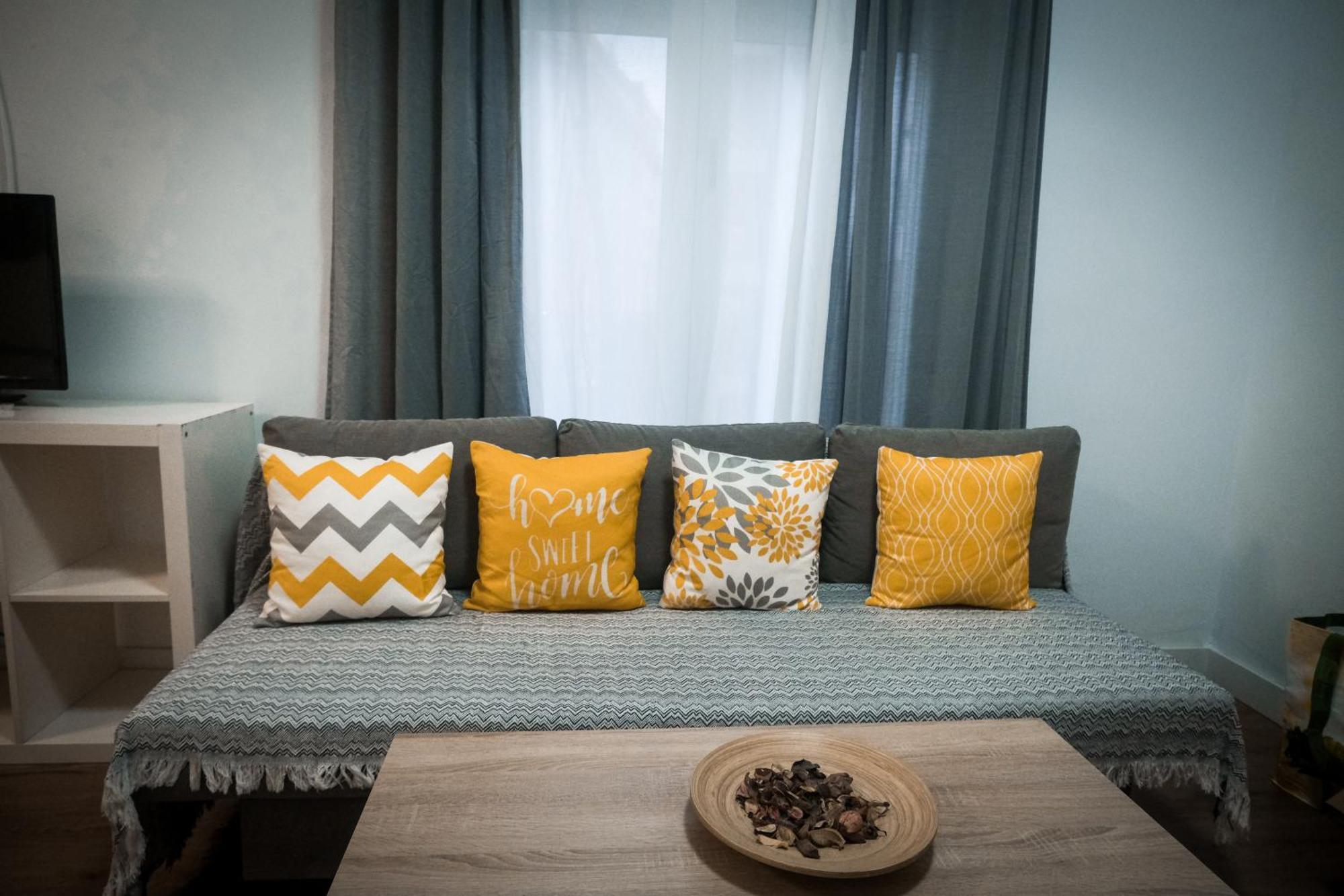 סביליה Apartamentos San Roque מראה חיצוני תמונה