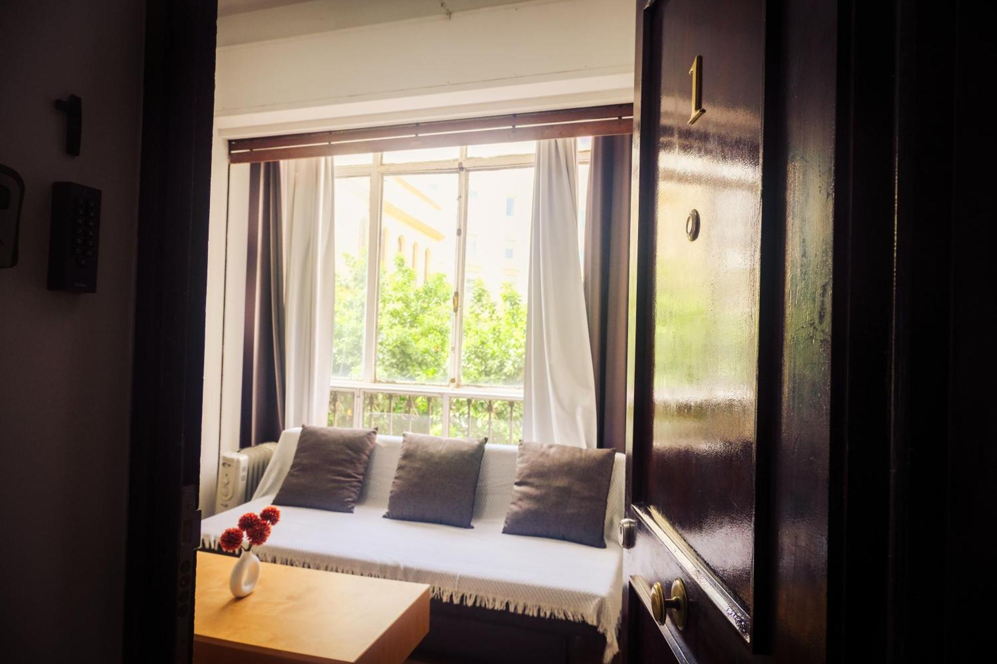 סביליה Apartamentos San Roque מראה חיצוני תמונה